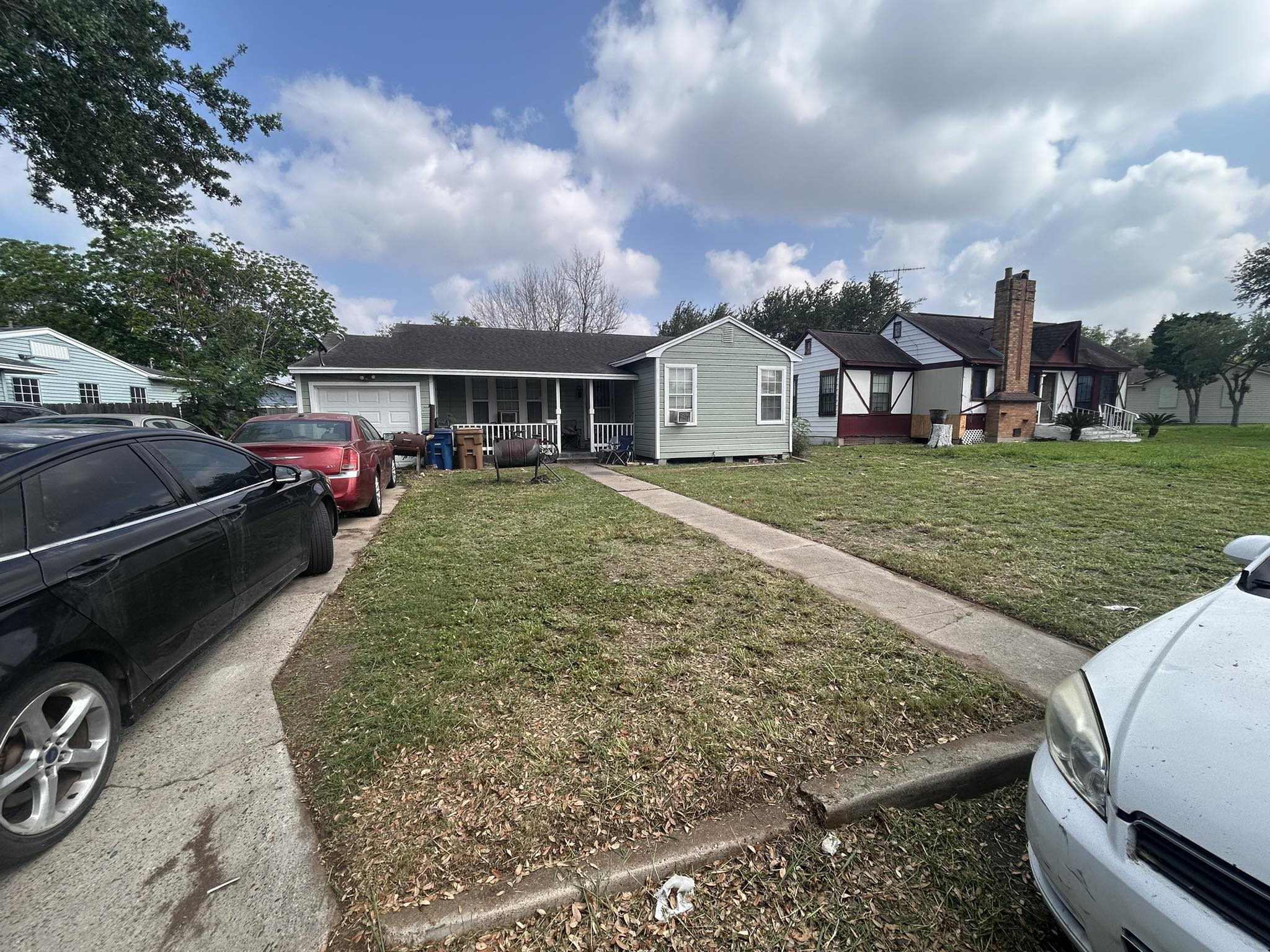 Residential yard cleanup